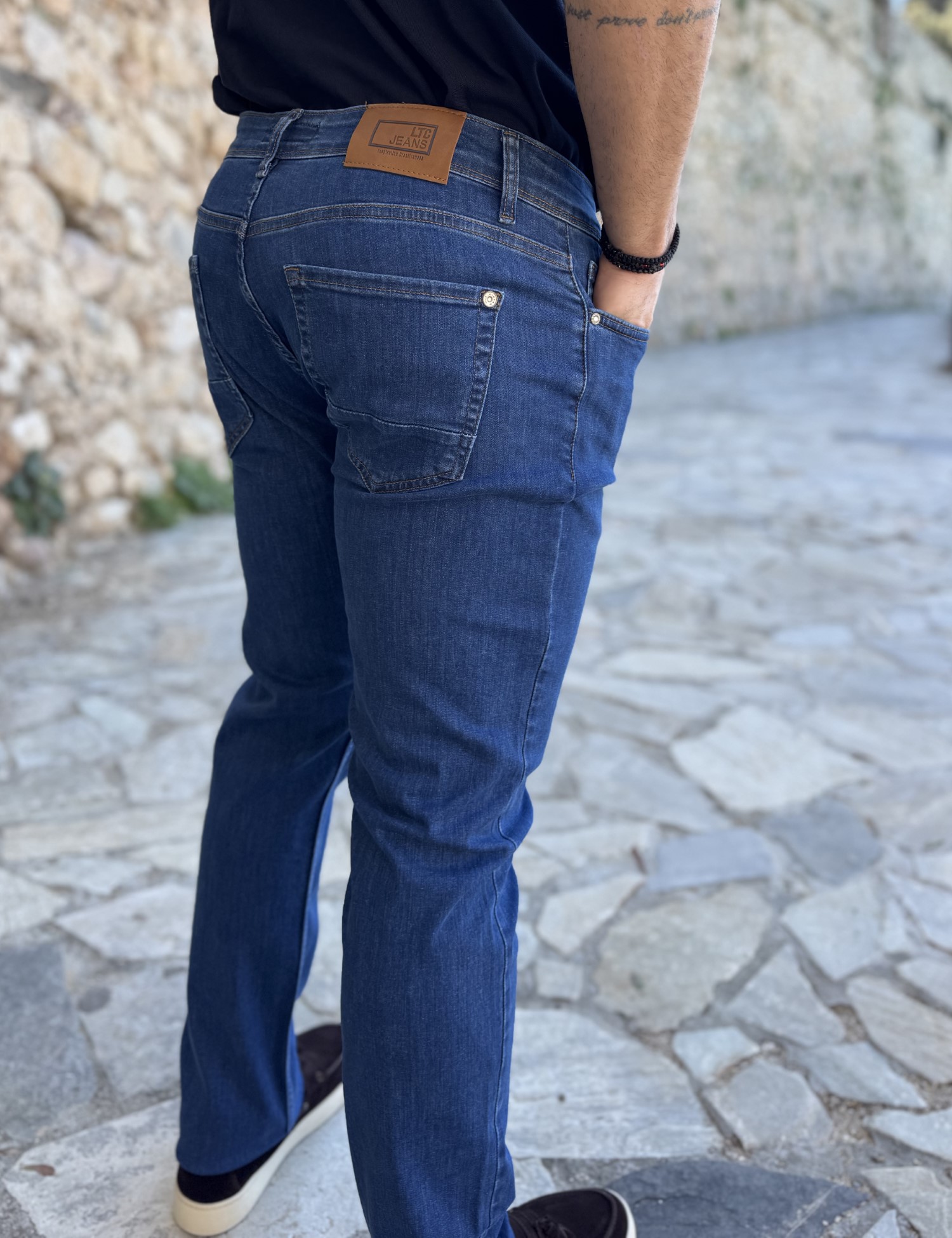 Ανδρικό μπλε τζιν ελαστικό σε ίσια γραμμή με φερμουάρ LC18002 φωτογραφία